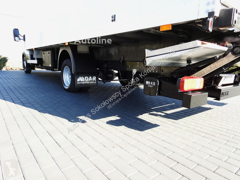 Camion Iveco DAILY 70C18 KONTENER WINDA 14...
