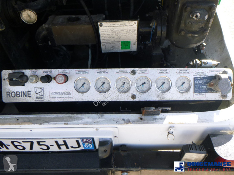 Kamion Renault 280 dxi 4x2 gas tank 18.7 m3
