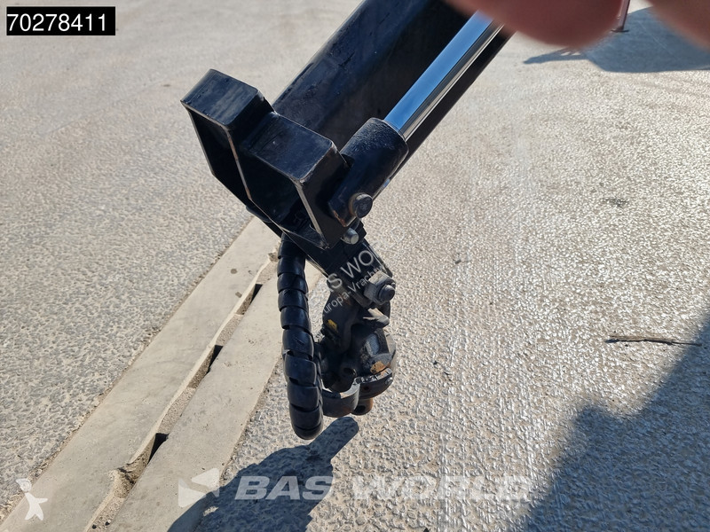 Kamion Mercedes 1830 4X2 Hiab 122 ES-3 HIPRO...