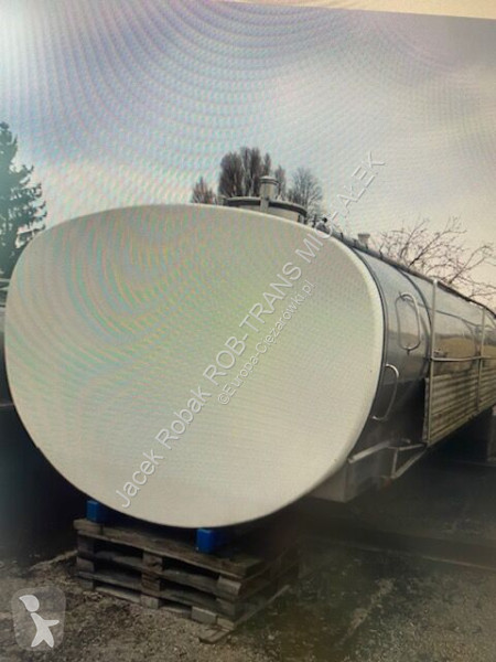 Uitrusting voor vrachtwagens  ZBIORNIK DO MLEKA...