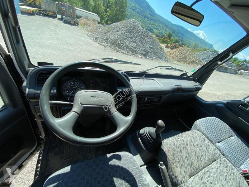 Lastbil Isuzu  Camion SÉRIE N AVEC 2 STRUCTURES...