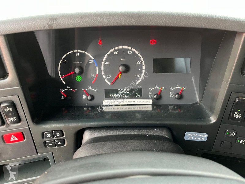 Lastbil Scania R 420 6x2 ADR / STAINESS STEE...