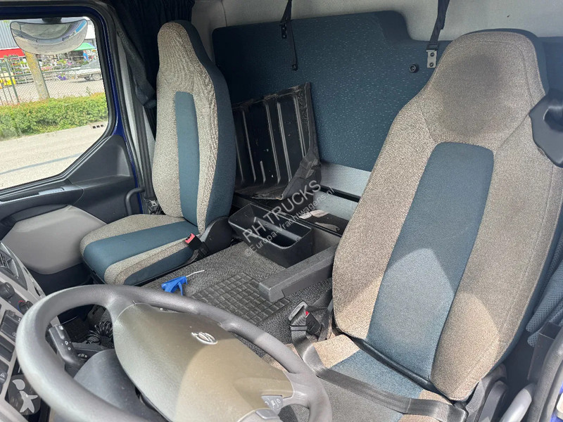 Kamion Volvo 250 4X2 EURO 6 DHOLLANDIA LIFT +...
