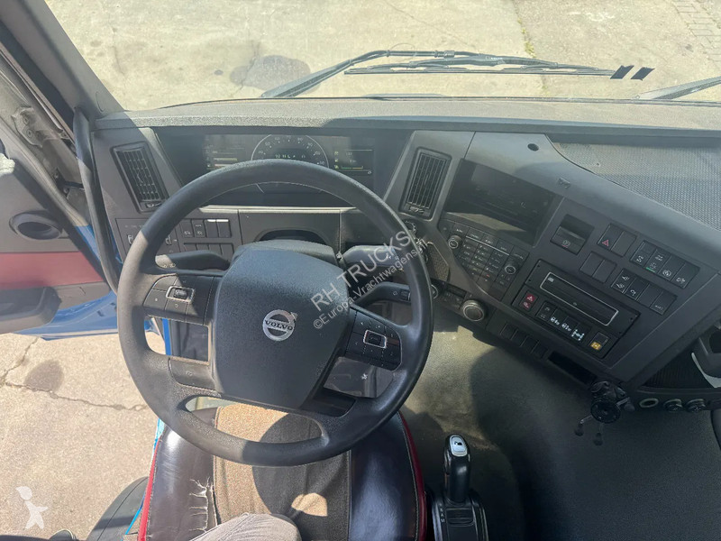 Camion Volvo FMX 460 10X4 HIAB J2640ZT +...