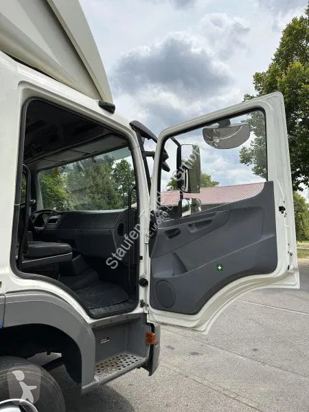 Kamion Mercedes 1222 L Kühl-LKW Klima