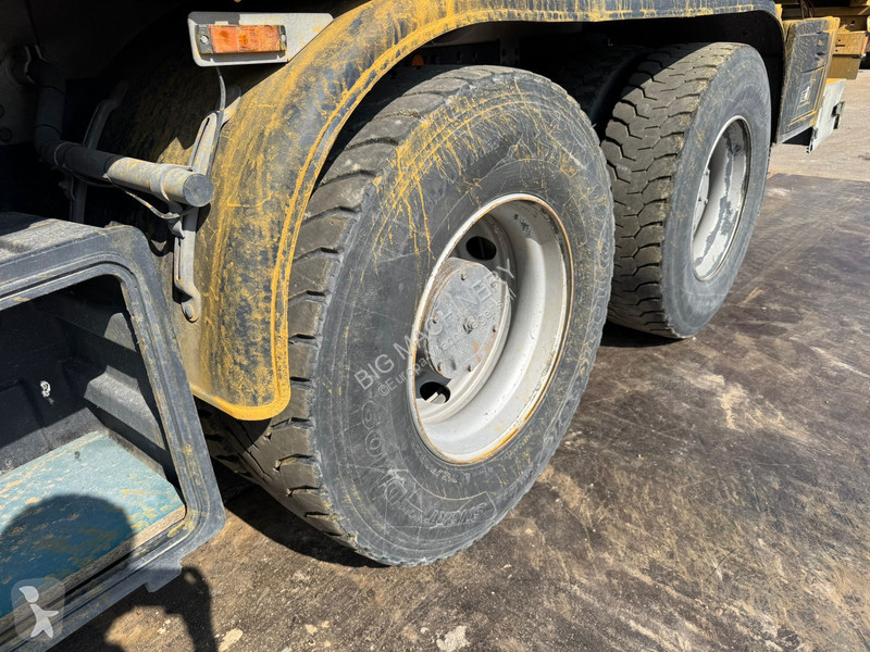 Kamion Iveco TRAKKER AD260T36