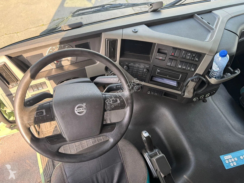 Kamion Volvo 6X2 EURO 6 VDL 21T HOOK