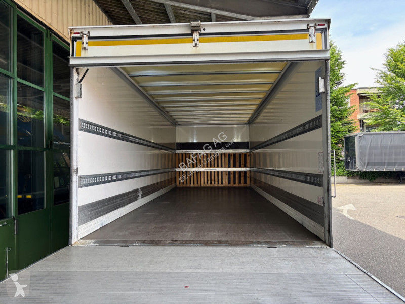 Kamion Mercedes atego 1530