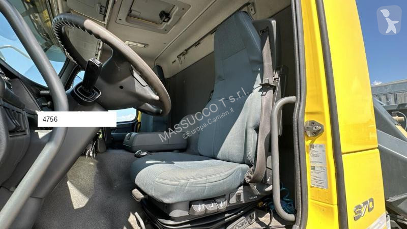 Camion Volvo FMX 370