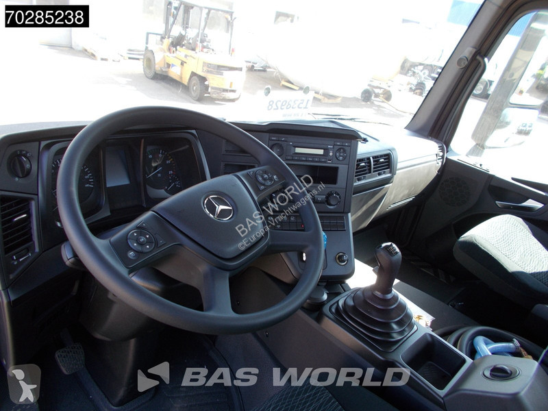 Camion Mercedes 4145 8X4 10m3 Schwing Stetter...