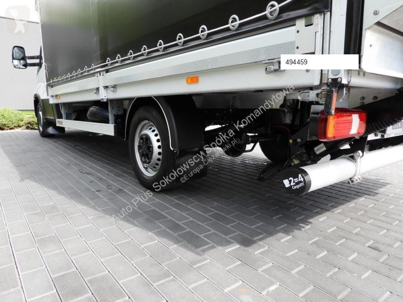 Véhicule utilitaire Iveco DAILY 35S18 PLANDEKA...