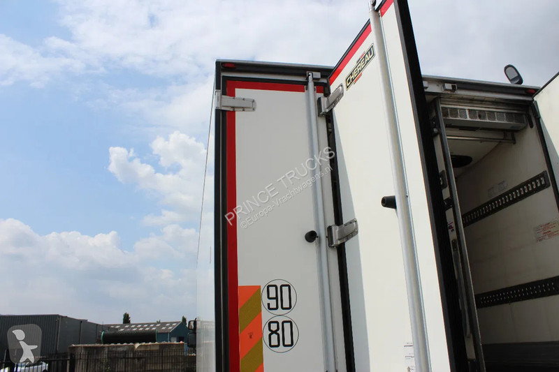 Kamion Renault 280 * EURO6 * THERMO KING 1200R...