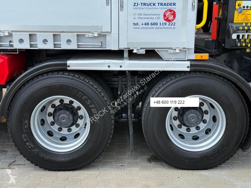 Camion Mercedes PK48002