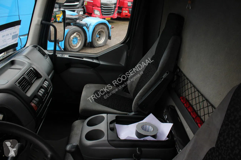 Camion DAF 45180 + FASSI F50 + 7.5T