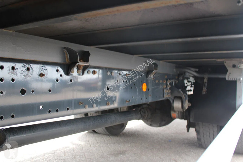 Kamion Iveco 120E18 + LIFT + EURO 6 + 10 PIECES...
