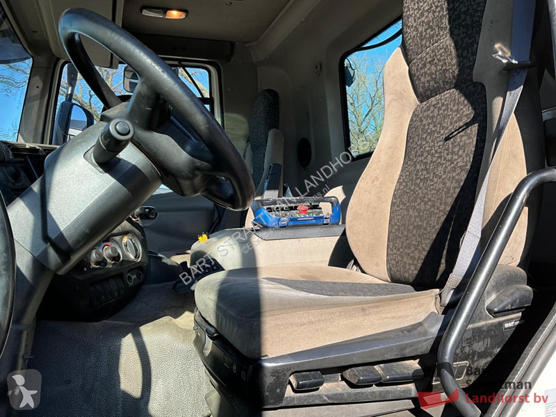 Camion DAF FAD  8x4 Euro 5 met HIAB XR 26 Ton...