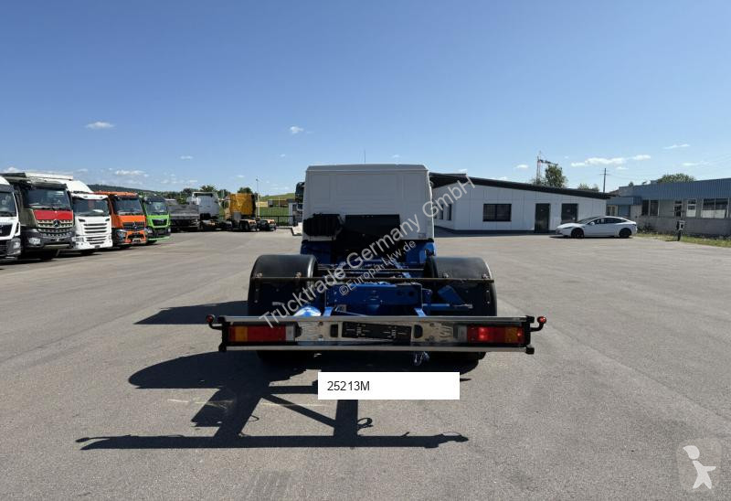 Camion MAN LE 14.280 Fahrgestell / Swiss-Vehicle