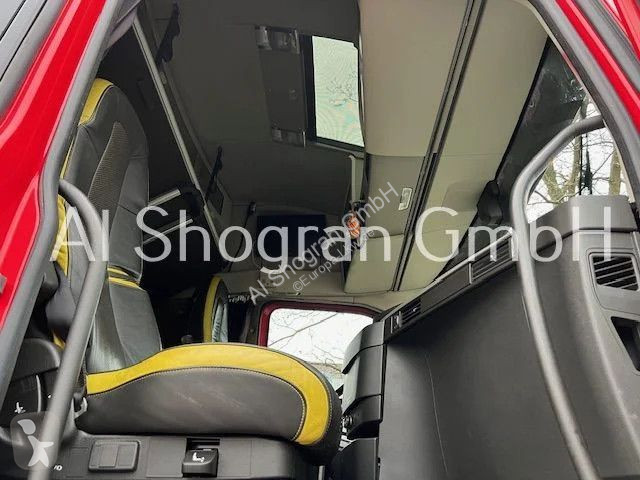 Camion Volvo 16750 6x4 Kran Palfinger M 12 L 97...