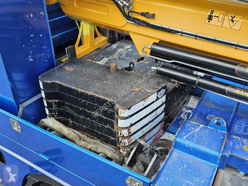 Vrachtwagen Volvo 10x4 / ERKIN 245.000 L 7+5 /...