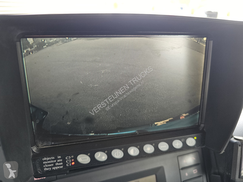 Kamion MAN 28.400 6X4-4 BL / CRANE + 2 SIDE TIPPER