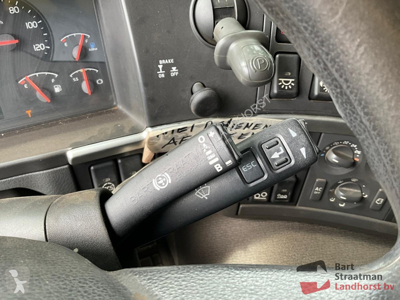 Camion Volvo 420 10x4 Euro 5 Plate truck...