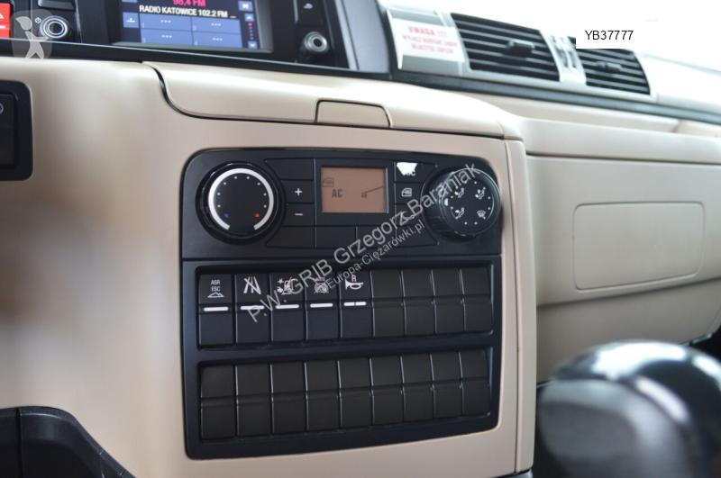 Camião MAN TGL 10.180 REFRIGERATOR TK V500 MAX