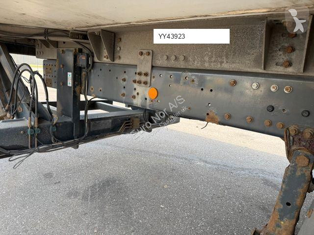 Lastbil Iveco 180E32 Schmitz / Thermo King...