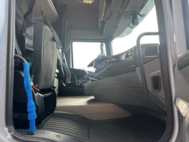 Camion DAF 530 OPENLAADBAK / PRITSCHE / FLATBED...