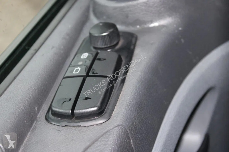 Kamion Mercedes 1018 + LIFT