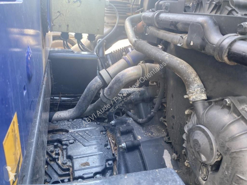 Camion Iveco 460cv bibenne grue ralentisseur...