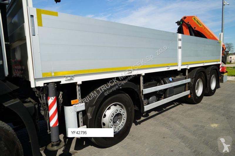شاحنة Renault PK 33 002-EH D