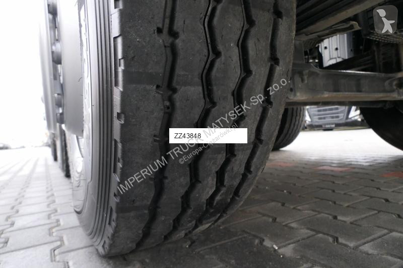Camion Mercedes AROCS 3246