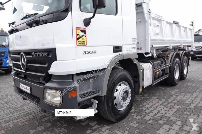 Camião Mercedes ACTROS 3336