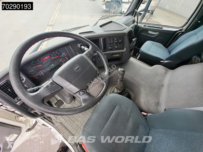 Camion Volvo FM 370 6X2 Manual Lift+Steering...