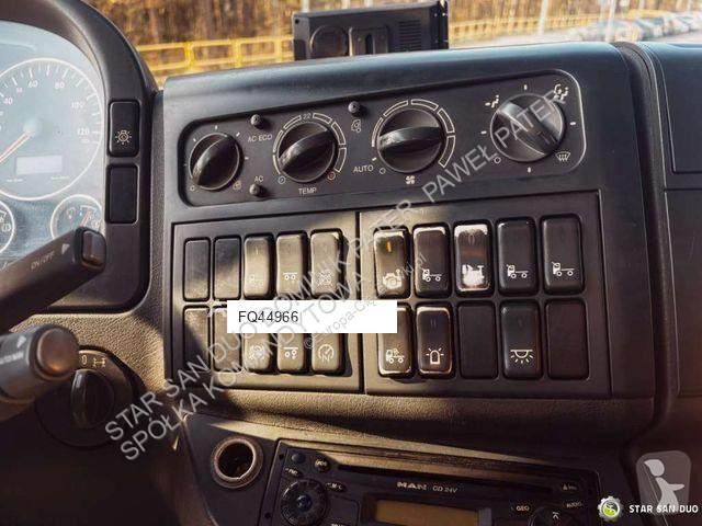 Camion MAN F 210 A.24