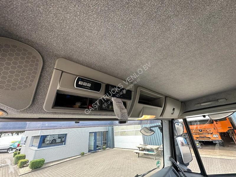 Kamion Iveco EuroCargo 180 Closed Box Saxas 12T...