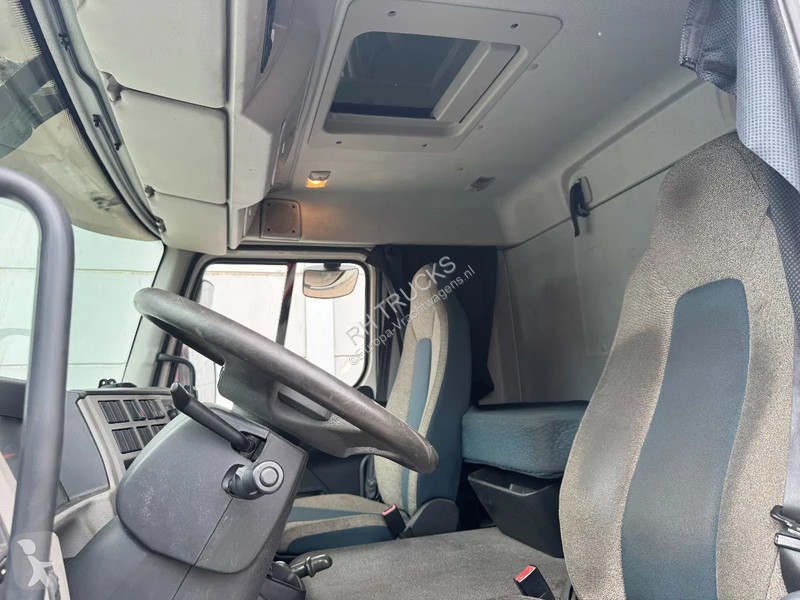 Kamion Volvo FL 250 4X2 EURO 6 + FASSI MICRO...