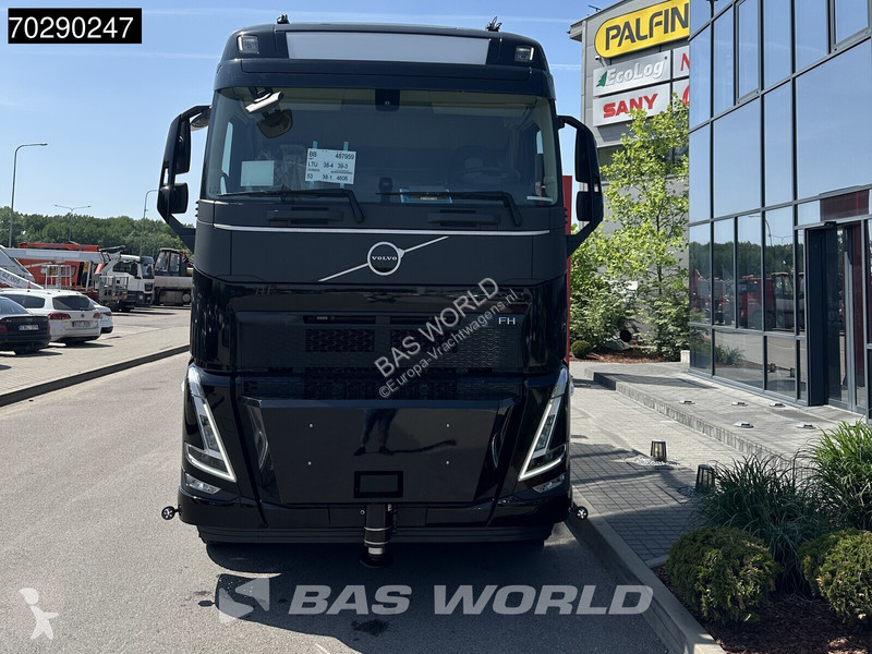 Camion Volvo 540  8X4 NEW! Palfinger PK1050 TEC...