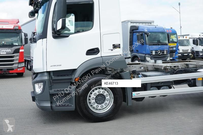 Kamion Mercedes ANTOS / / ACC / E 6 / BDF +...