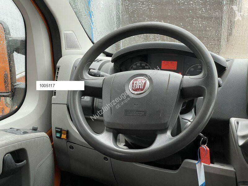 Véhicule utilitaire Fiat