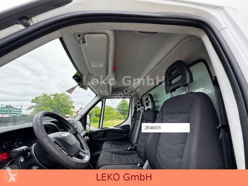 Camion Iveco 35S15