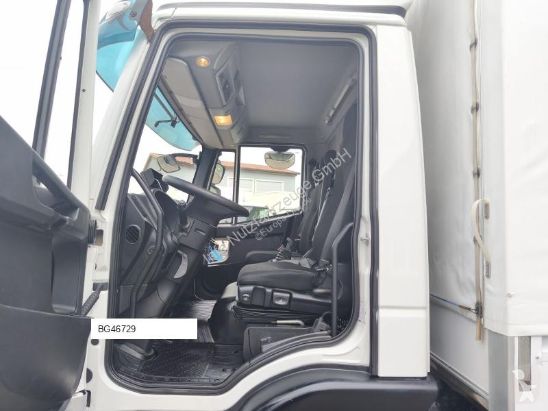 Camión Iveco 75-210