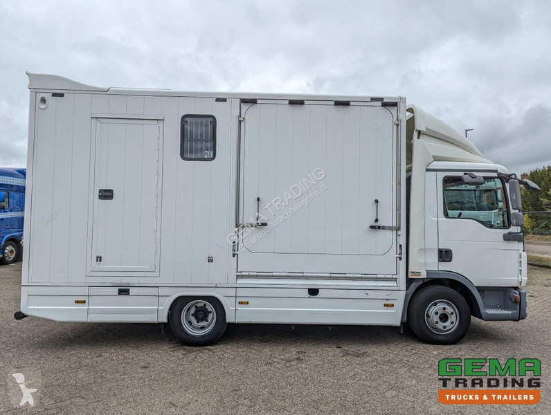 Kamion MAN 12.250 4x2 Euro5 EEV RC HorseTruck -...