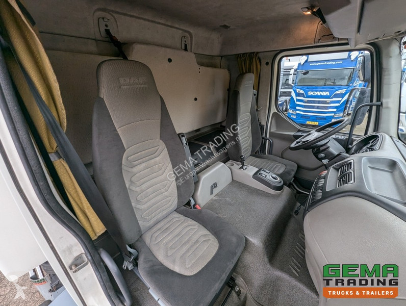 Kamion DAF FA 300 4x2 Sleepcab 18T Euro5...