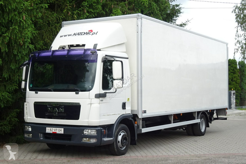 Camion MAN TGL12.220 Euro 5 kontener 19 palet...