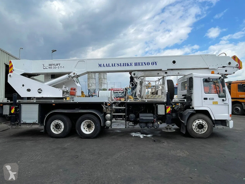 Camion Volvo FL 10.320 Bronto Skylift 33 Meters...