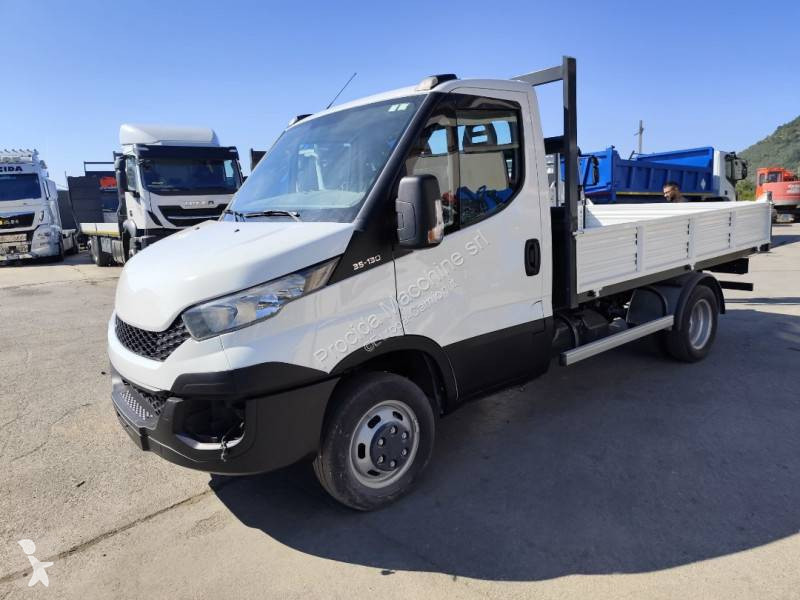 Véhicule utilitaire Iveco