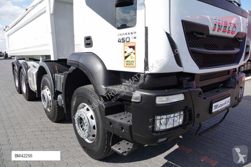 Kamion Iveco TRAKKER