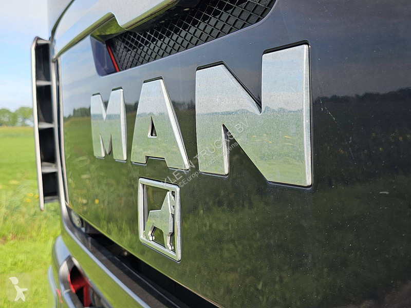 Kamion MAN 26.400  6X2 LL