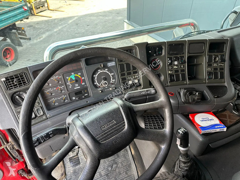 Kamion Scania 144-460 V8